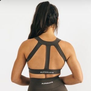 ALPHALETE Trinity sports bra